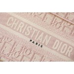 Dior Book Tote Original Oblique Patterned mini-pink