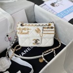 CHANEL Pearl Hairpin Micro Seal Bag Model. 2978