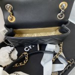 CHANEL Pearl Hairpin Micro Seal Bag Model. 2978