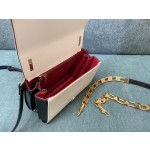 Valentino's elegant and modern V LOGO logo (a chain➕leather shoulder strap) Model: 0777