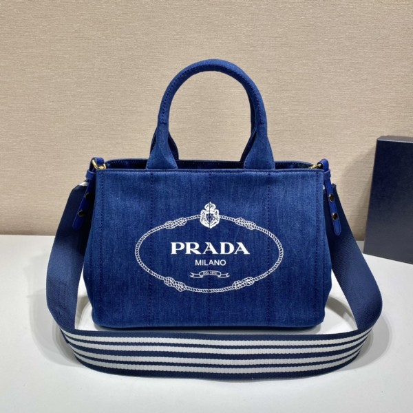 Prada's classic hit 🎉 1BG439