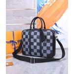 Louis Vuitton Sirius Briefcase is a continuation of the 1985 Sirius Messenger Bag