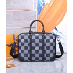 Louis Vuitton Sirius Briefcase is a continuation of the 1985 Sirius Messenger Bag