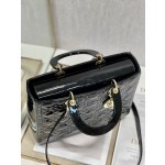 DIOR Lady's latest flip sheepskin seven compartments