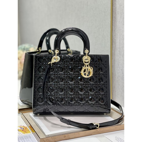 DIOR Lady's latest flip sheepskin seven compartments