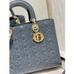 DIOR Lady's latest flip sheepskin seven compartments