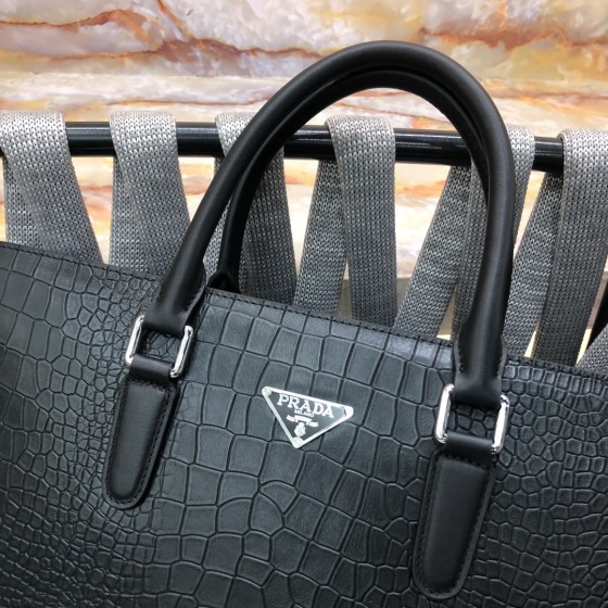 Prada-bag with combination lock