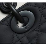 Four compartments So black🖤 DR-091 Lady Dior Ultra Mat Pocket Handbag