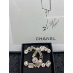 CHANEL brooch