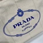 Prada's classic hit 🎉 1BG439