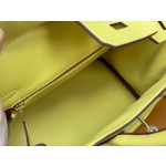 Birkin 25/30 Small chicken yellow swift skin gold buckle