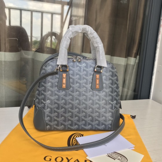 GOYARD min Shell Wrap W28