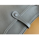 Evelyne 29 tc leather elephant gray silver buckle