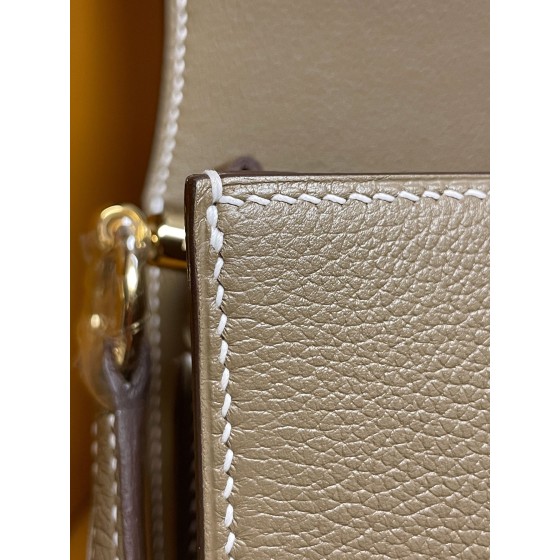 Roulis 19 elephant gray evercolor leather gold buckle