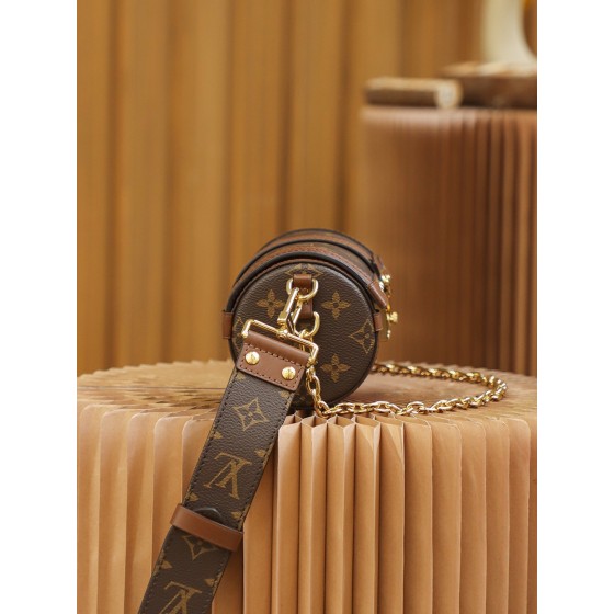 Louis Vuitton𝐏𝐀𝐏𝐈𝐋𝐋𝐎𝐍 𝐓𝐑𝐔𝐍𝐊系列 #M57835#