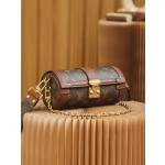 Louis Vuitton𝐏𝐀𝐏𝐈𝐋𝐋𝐎𝐍 𝐓𝐑𝐔𝐍𝐊系列 #M57835#