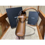 SAINT LAURENT【𝙈𝙖𝙣𝙝𝙖𝙩𝙩𝙖𝙣 𝟮𝟰𝙘𝙢】675626.Jd