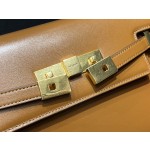 SAINT LAURENT【𝙈𝙖𝙣𝙝𝙖𝙩𝙩𝙖𝙣 𝟮𝟰𝙘𝙢】675626.Jd