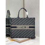 DIOR TOTE Blue D❤ Large