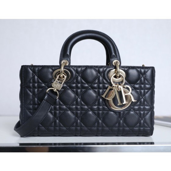 Dior Lady D-Joy is a classic style of the Goliath Bible