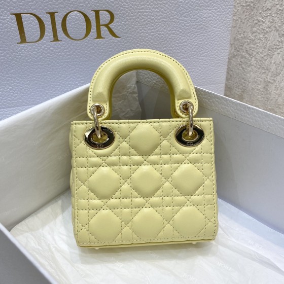 Dior Lady's new micro collection