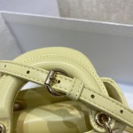 Dior Lady's new micro collection