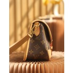 Louis Vuitton 𝐃𝐈𝐀𝐍𝐄 explosion series baguette bag #M45985#