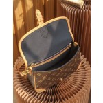 Louis Vuitton 𝐃𝐈𝐀𝐍𝐄 explosion series baguette bag #M45985#