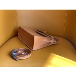 Kelly danse golden brown evercolor leather
