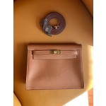 Kelly danse golden brown evercolor leather