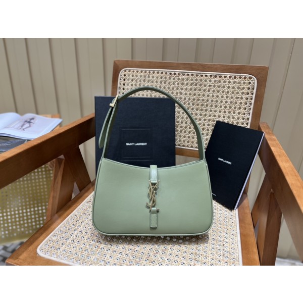 SAINT LAURENT Model: 657228 plain original leather.JD