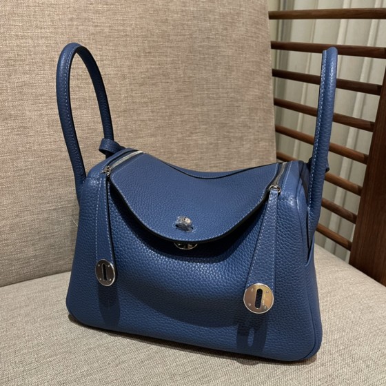 lindy26 R2 onyx blue French Tc cowhide Beeswax thread stitching