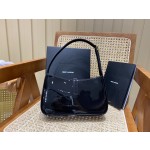 SAINT LAURENT model: 657228 original patent leather.JD