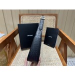 SAINT LAURENT Model: 657228 crocodile pattern original leather.JD