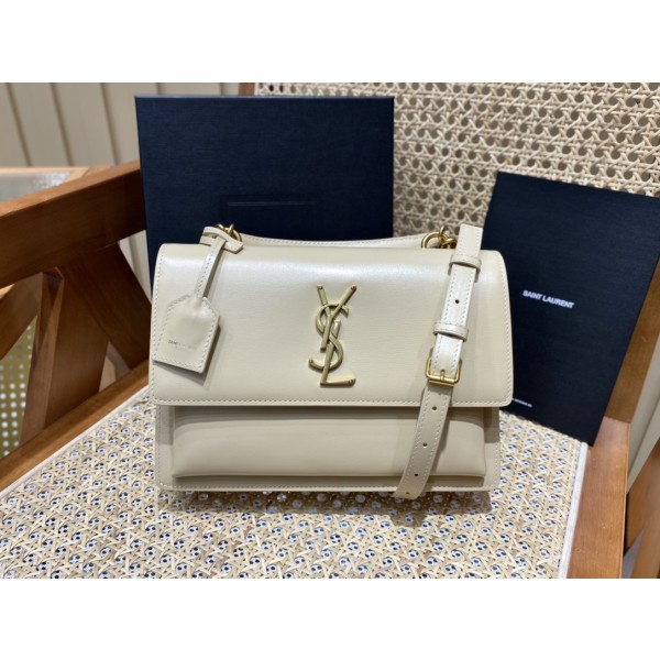 SAINT LAURENT 𝙉𝙚𝙬 𝙢𝙚𝙙𝙞𝙪𝙢 𝙨𝙪𝙣𝙨𝙚𝙩 #634723.JD