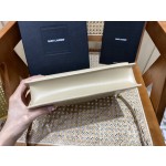 SAINT LAURENT 𝙉𝙚𝙬 𝙢𝙚𝙙𝙞𝙪𝙢 𝙨𝙪𝙣𝙨𝙚𝙩 #634723.JD