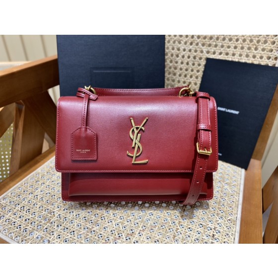 SAINT LAURENT 𝙉𝙚𝙬 𝙢𝙚𝙙𝙞𝙪𝙢 𝙨𝙪𝙣𝙨𝙚𝙩 #634723.JD