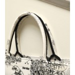DIOR TOTE Constellation Embroidery