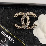CHANEL brooch