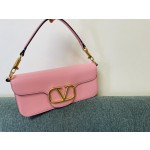 Valentino calfskin handbag 👜underarm bag Model: 1133 Decorative metal