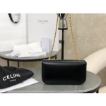 CELINE 𝑻𝒓𝒊𝒐𝒎𝒑𝒉𝒆 Chain Underarm Bag Model: 197993