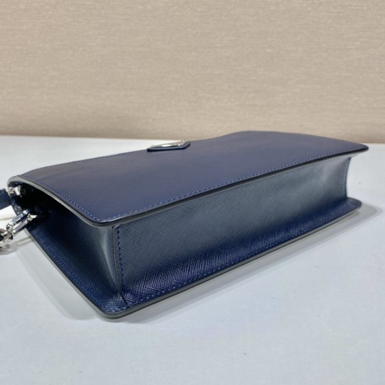 Prada new handbag 🎉2VF032