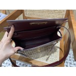 SAINT LAURENT 𝑴𝒂𝒏𝒉𝒂𝒕𝒕𝒂𝒏 〈Original leather version〉#579271