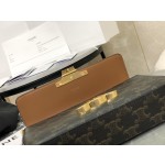 CELINE 𝑻𝒓𝒊𝒐𝒎𝒑𝒉𝒆 Chain Underarm Bag Model: 197993