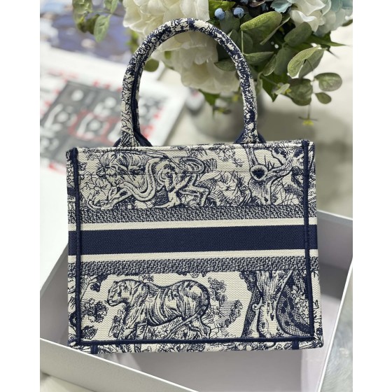 DIOR TOTE blue tiger embroidery