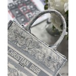 DIOR TOTE Grey tiger embroidery
