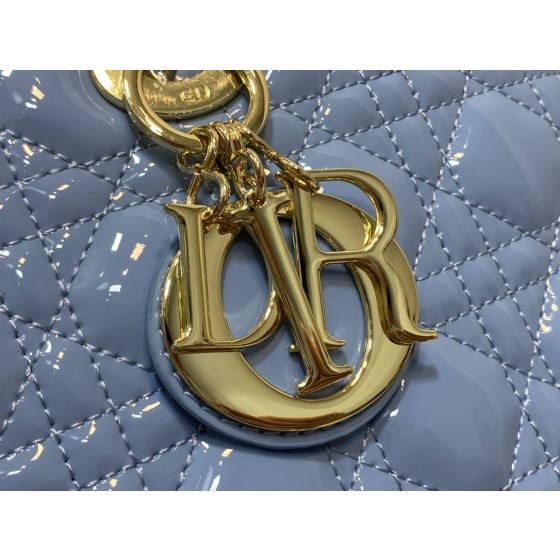 DIOR Lady's latest flip sheepskin seven compartments