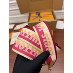 Louis Vuitton's exclusive debut model: M46049 Super Enhanced Edition