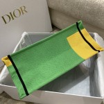 DIOR TOTE Colorful Jungle Collection