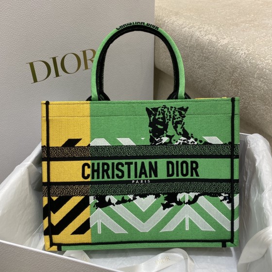 DIOR TOTE Colorful Jungle Collection